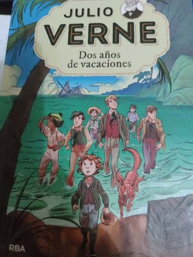 DOS años de vacaciones