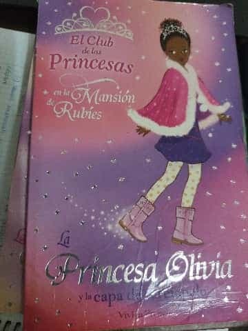 La princesa Olivia y la capa de terciopelo