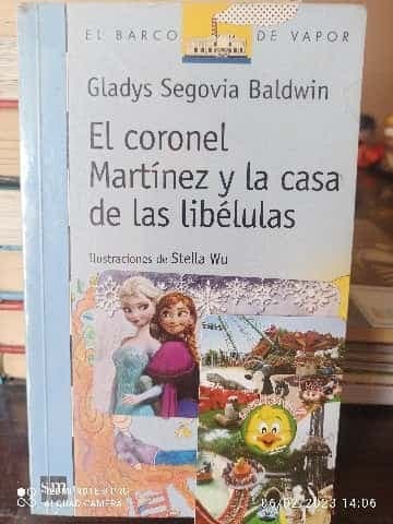 El coronel Martinez y la casa de las libelulas