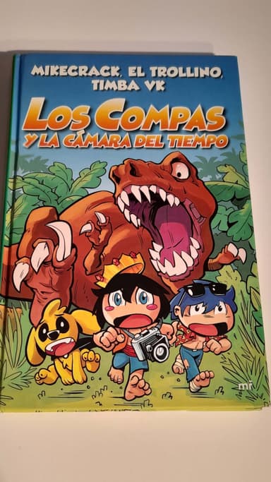 Los compas y la cámara del tiempo 