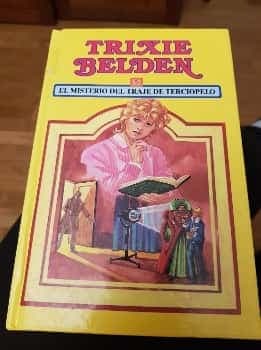 El misterio del traje de terciopelo (Trixie Belden)