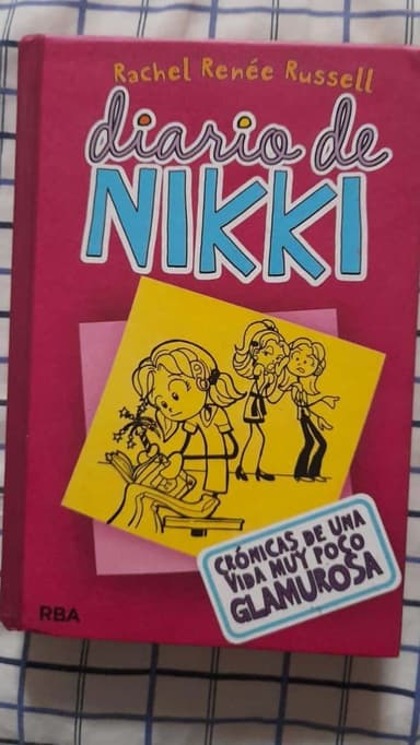 Diario de Nikki: Crónicas de una vida muy poco glamurosa