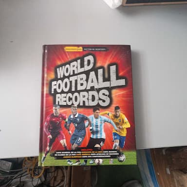 World Football Records Libro 2016