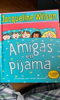 Amigas en Pijama
