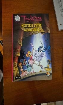 Misterio entre bambalinas