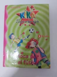 Kika Superbruja, loca por el fútbol