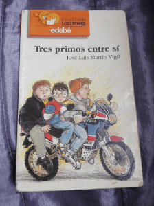 Tres primos entre sí