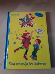 Kika embruja los deberes 