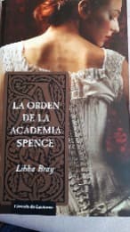 La orden de la Academia Spence