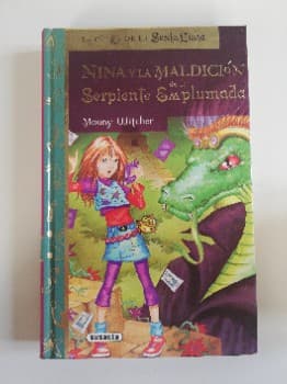 Nina y la maldición de la serpiente emplumada