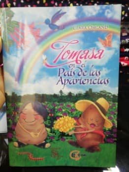 Tomasa en el país de las apariencias 