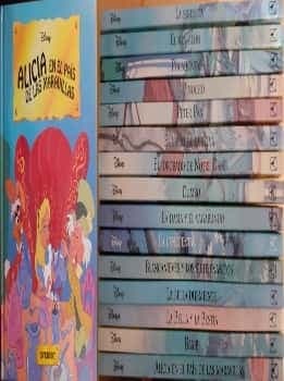 Lote de libros Disney