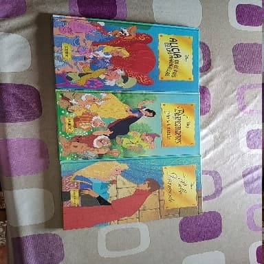13 cuentos Disney.