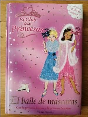 El baíle de máscaras con la princesa Emma y la princesa Jasmine