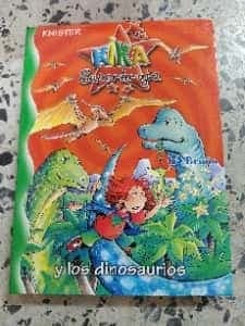 Kika Superbruja y los dinosaurios