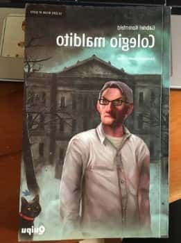 Colegio maldito