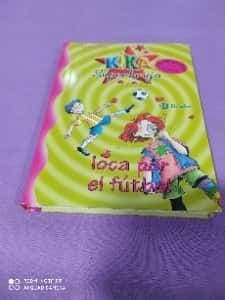 Kika Superbruja, loca por el fútbol