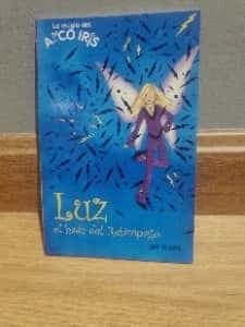 Luz, el hada del relámpago
