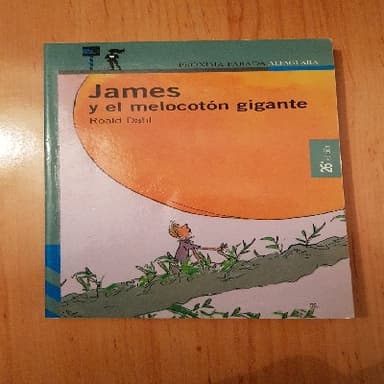James y el melocotón gigante