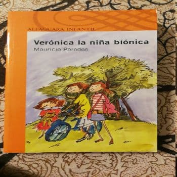 verónica, la niña bionica 