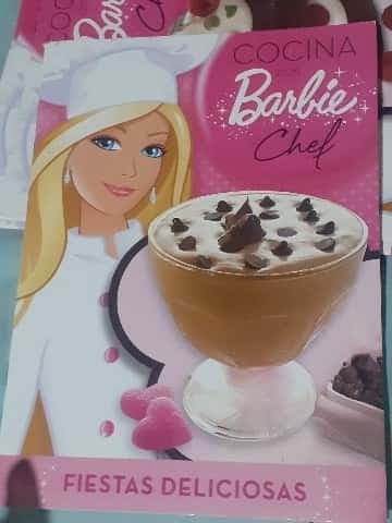 cocina con Barbie chef 