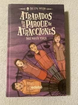 Atrapados en el parque de atracciones 