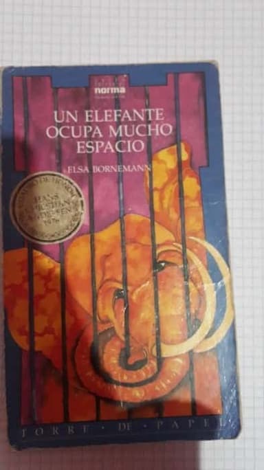 Un elefante ocupa mucho espacio