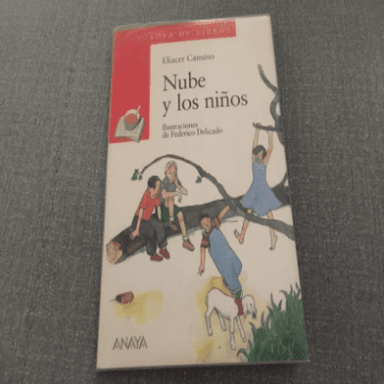 Nube Y Los Ninos (Sopa de Libros)