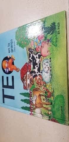 Teo en la granja