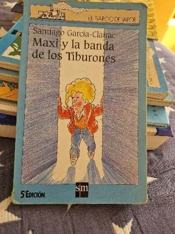 Maxi y la Banda de Los Tiburones