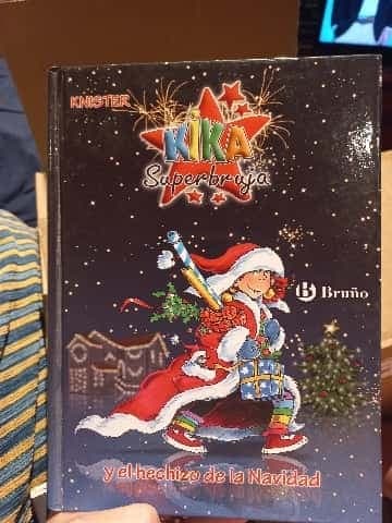 Kika Superbruja y el hechizo de la Navidad