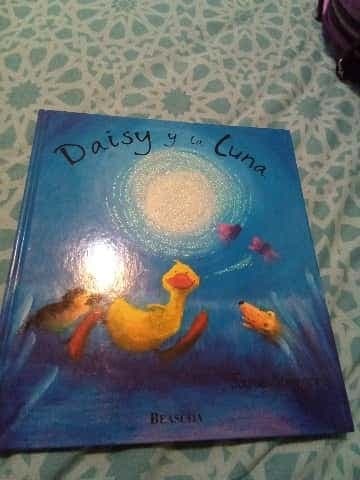 Daisy y la luna