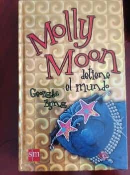 Molly Moon Detiene El Mundo