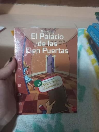El palacio de las cien puertas