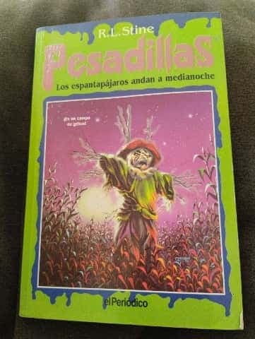pesadillas los espantapájaros andan a media noche