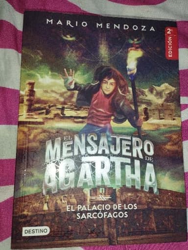 El mensajero de Agartha (El palacio de los sarcófagos)