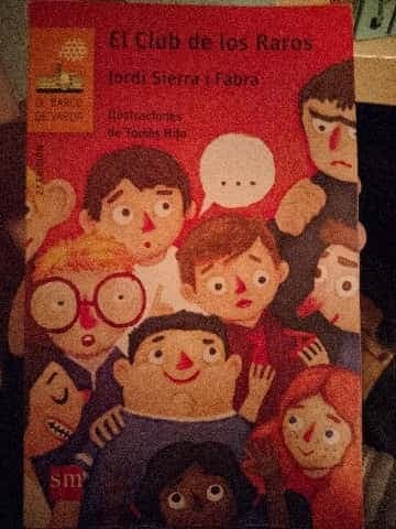 EL CLUB DE LOS RAROS