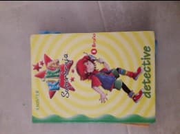 Kika Superbruja Detective 1 y 2