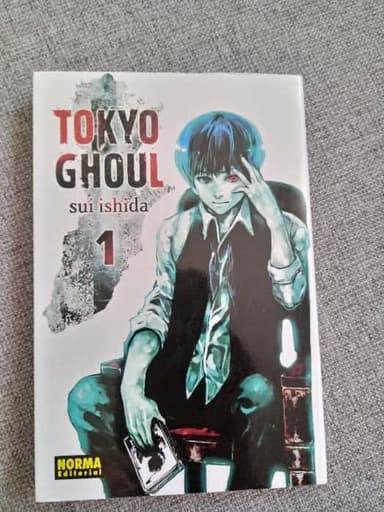 Tokyo Ghoul 01