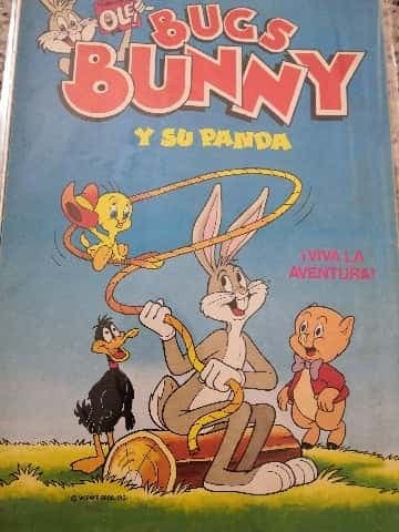Bugs Bunny y su panda