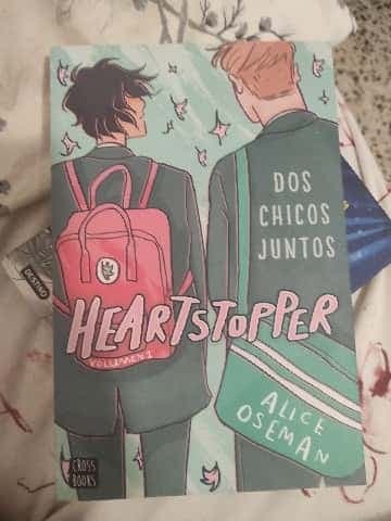 Heartstopper 1. Dos chicos juntos