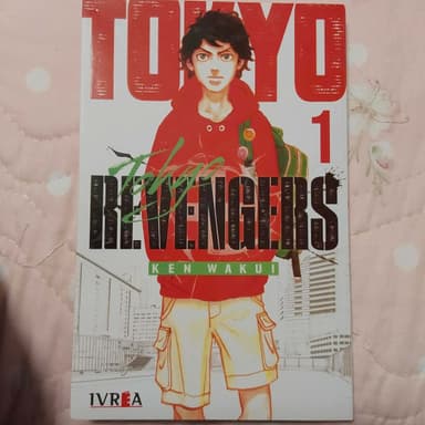 TOKYO REVENGERS