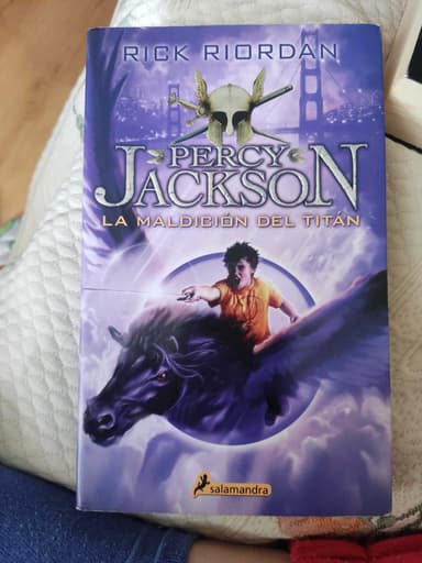 Percy Jackson 03. La maldicion del titan (Percy Jackson y los dioses del Olimpo  Percy Jackson and the Olympians) (Spanish Edition)