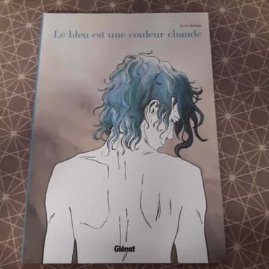 Le bleu est une couleur chaude