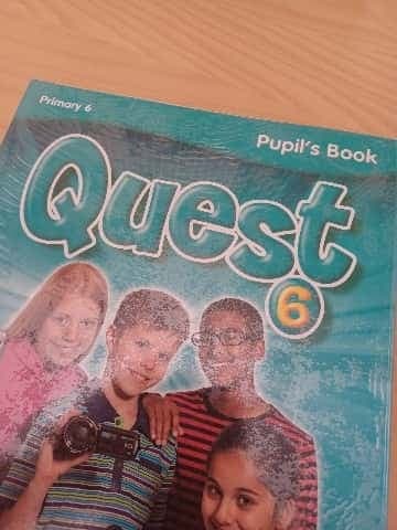 Quest 6 ingles
