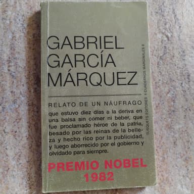 Relato de un náufrago ...