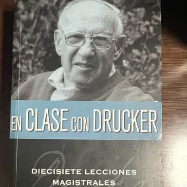 En clase co. Druker 