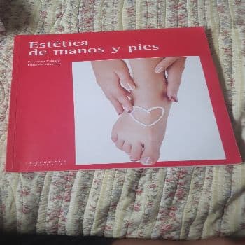 estética de manos y pies 