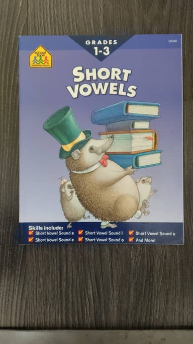 Short Vowels (I Know It! Books)