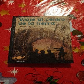 Viaje Al Centro De La Tierra / Journey to the Center of the Earth